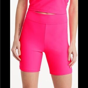 NWT! Good American Knockout‎ Pink Bike Shorts